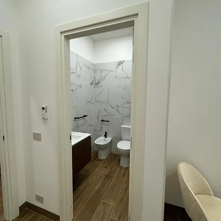 Casa Bedda - Intera Casa Con 3 Con Bagno Privato, Aria Condizionata E No Ztl/entire With 3 Bedrooms With Private Bathroom, Aircon And No Ltz *