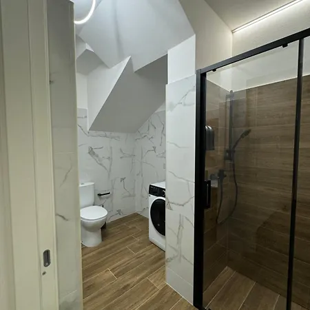 Casa Bedda - Intera Casa Con 3 Con Bagno Privato, Aria Condizionata E No Ztl/entire With 3 Bedrooms With Private Bathroom, Aircon And No Ltz Apartment