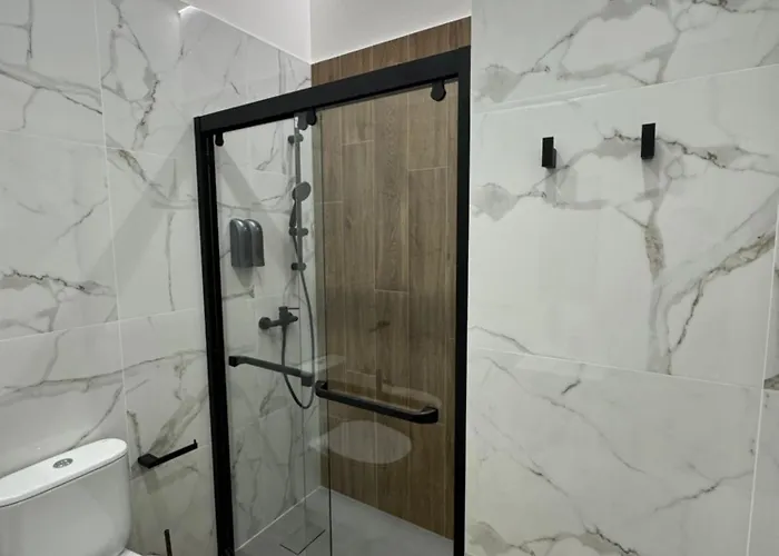 Casa Bedda - Intera Casa Con 3 Con Bagno Privato, Aria Condizionata E No Ztl/entire With 3 Bedrooms With Private Bathroom, Aircon And No Ltz *