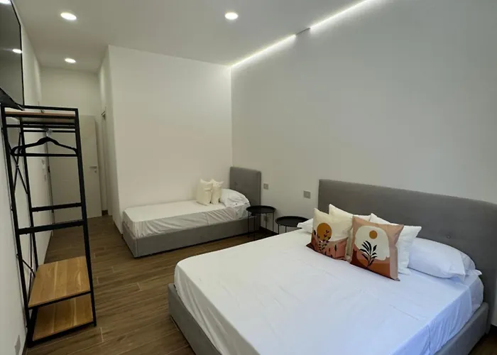 Casa Bedda - Intera Casa Con 3 Con Bagno Privato, Aria Condizionata E No Ztl/entire With 3 Bedrooms With Private Bathroom, Aircon And No Ltz 公寓 *