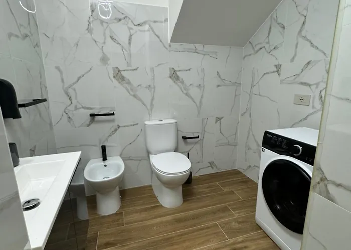 Casa Bedda - Intera Casa Con 3 Con Bagno Privato, Aria Condizionata E No Ztl/entire With 3 Bedrooms With Private Bathroom, Aircon And No Ltz 公寓 *