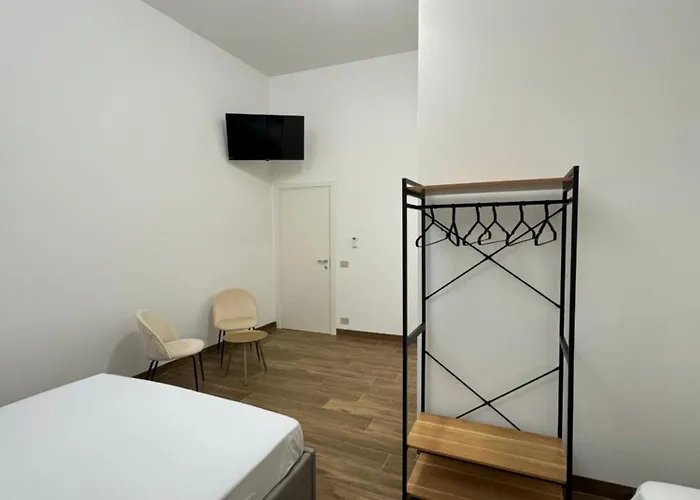 Casa Bedda - Intera Casa Con 3 Con Bagno Privato, Aria Condizionata E No Ztl/entire With 3 Bedrooms With Private Bathroom, Aircon And No Ltz * 卡斯泰拉马莱