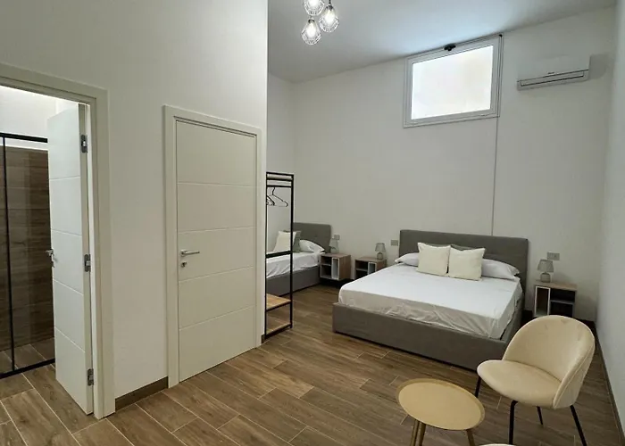 Casa Bedda - Intera Casa Con 3 Con Bagno Privato, Aria Condizionata E No Ztl/entire With 3 Bedrooms With Private Bathroom, Aircon And No Ltz 公寓 *